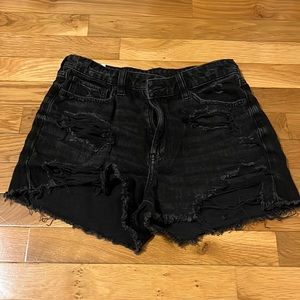 American Eagle Mom Short Black Jean Shorts